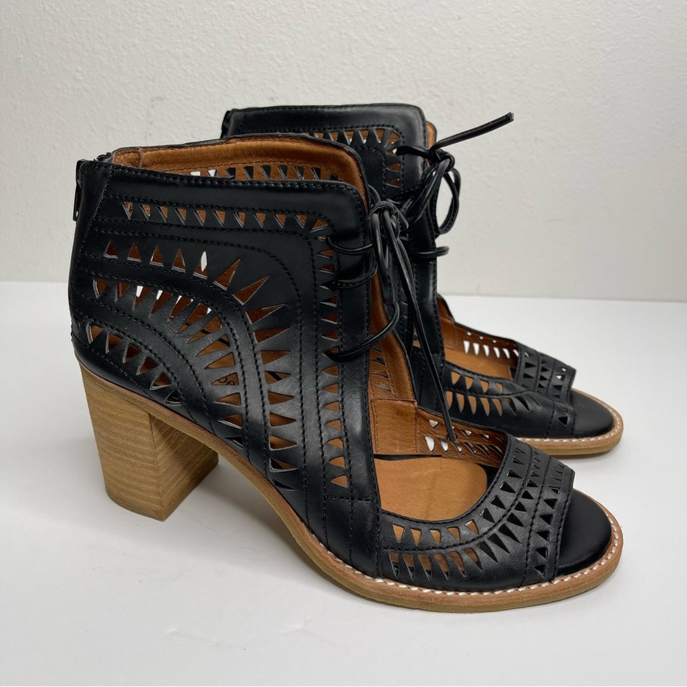 Jeffrey Campbell Cordillo Black Laser Cut Leather Heel Booties Sandals Size 10 - Picture 4 of 17